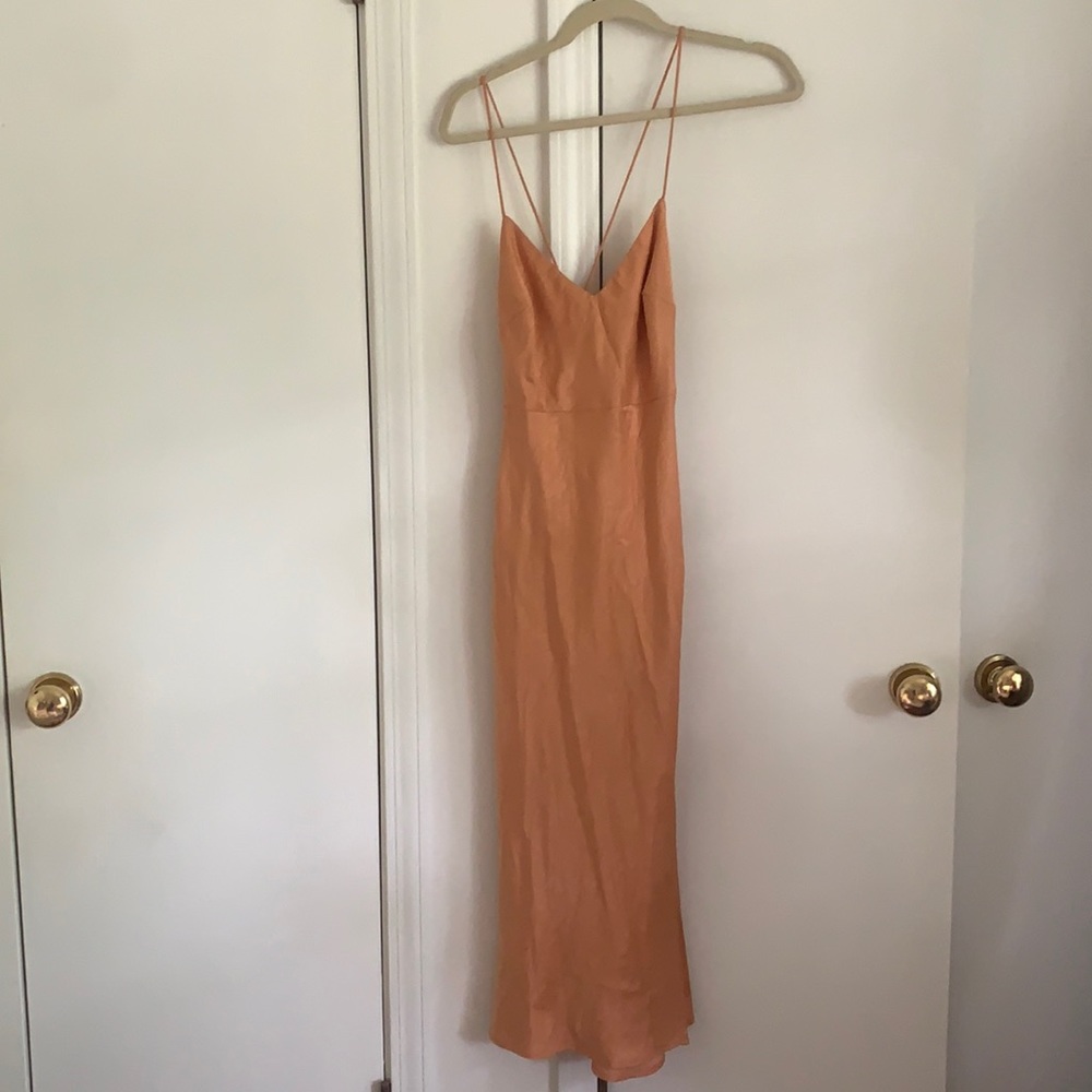 Hello Molly silky light orange midi dress